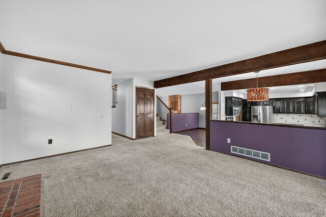 Building Photo - Ken Caryl Perfection