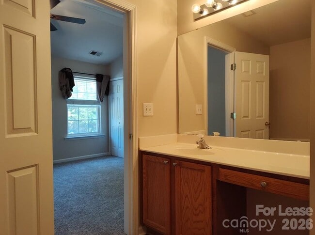 Building Photo - 17664 Caldwell Track Dr