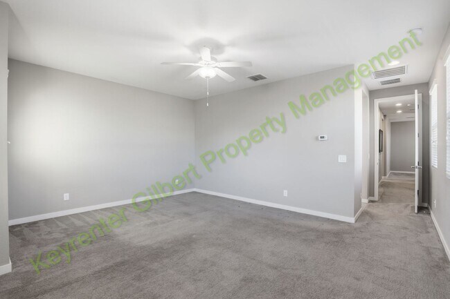 Building Photo - Charming 3-bed/3bath Gilbert Corner Lot Ho...