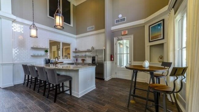 Building Photo - 1130 Legacy Farm Ct
