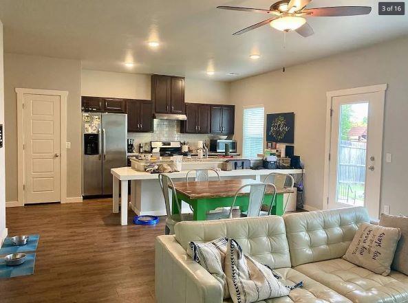 Building Photo - 618 NW 175th St