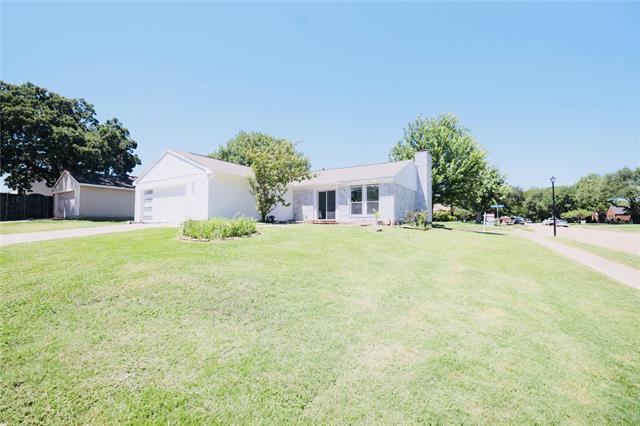 Building Photo - 991 Redcedar Way Dr