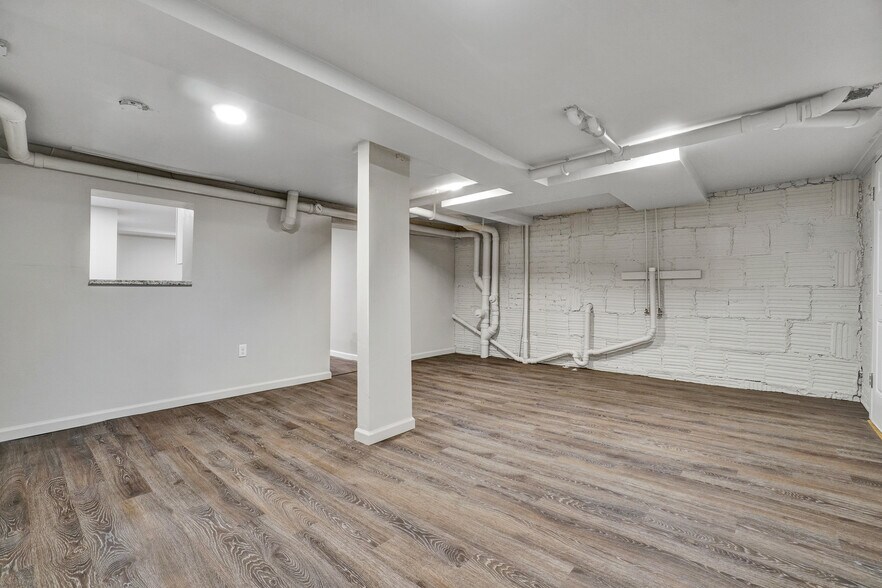 Building Photo - 27 S Jefferson St