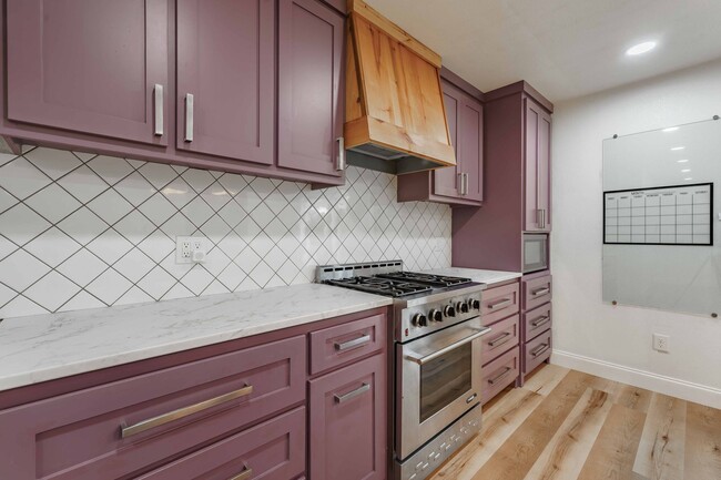 Building Photo - Charming 4-Bedroom Home with Spacious Yard in Rogers