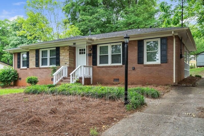 Primary Photo - 3733 Manchester Dr