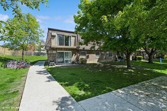 Building Photo - 620 Trace Dr