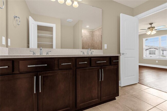 Building Photo - 2819 Matera Dr