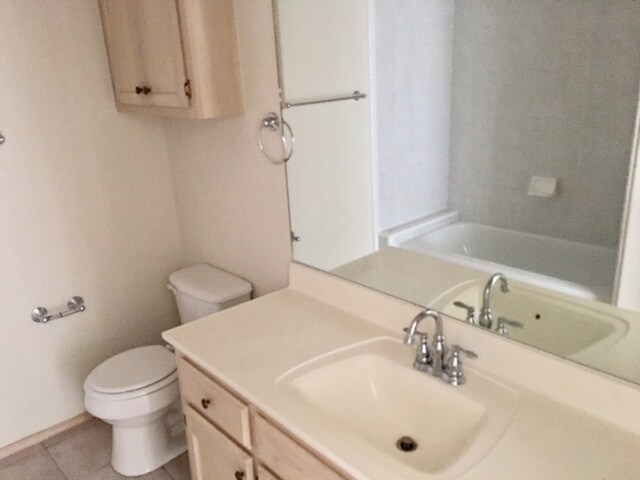 Building Photo - 2408 N I St