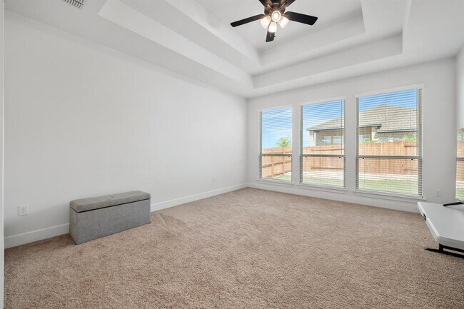 Building Photo - 6220 Hilltop Plateau Dr