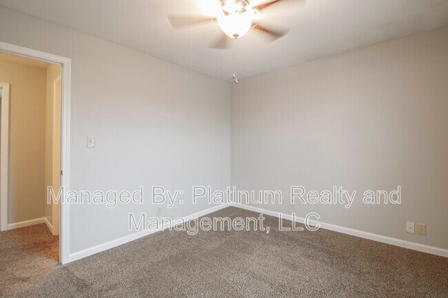 Building Photo - 363 Peabody Dr