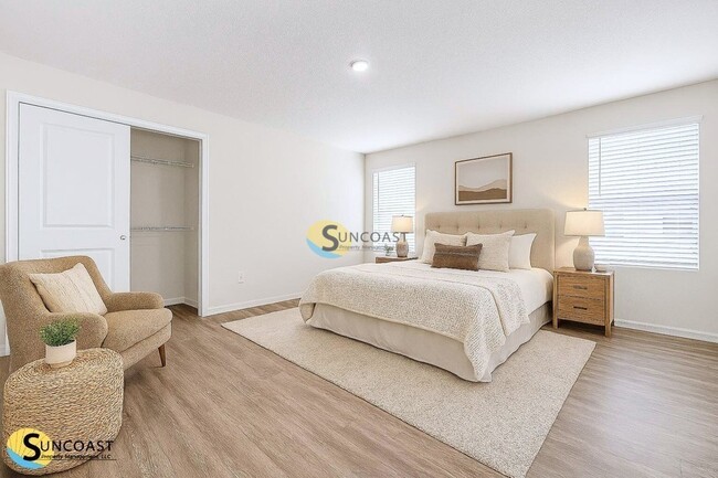 Building Photo - 6438 Sweetbay Ln