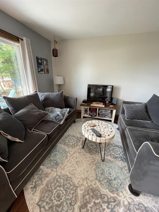 Building Photo - 81 Bayou Rd