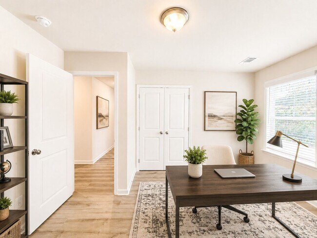 Building Photo - Discover modern living in the heart of Cornelia!