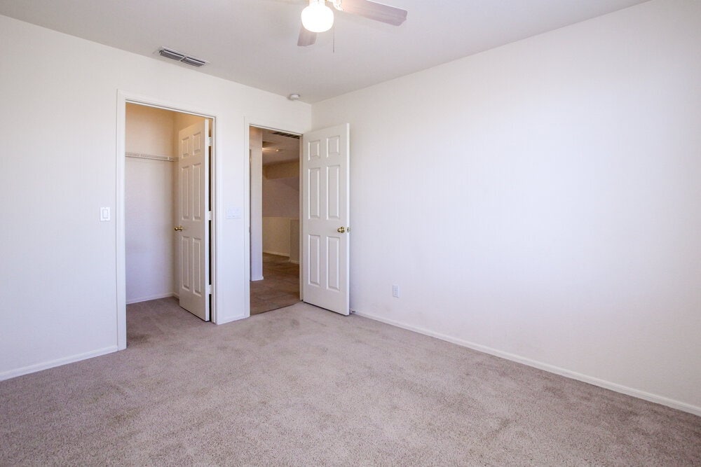 Building Photo - 14711 W Ely Dr