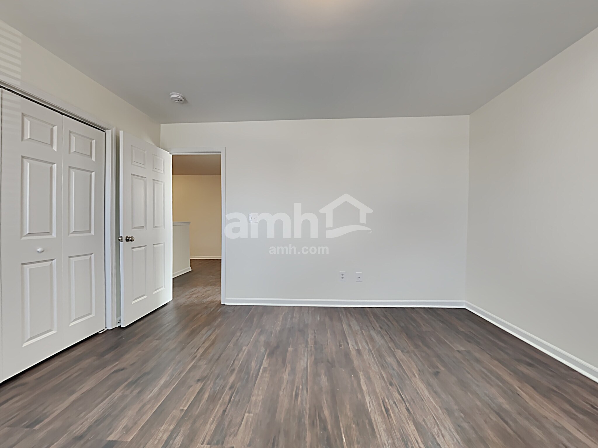 Building Photo - 121 Hyrne Dr
