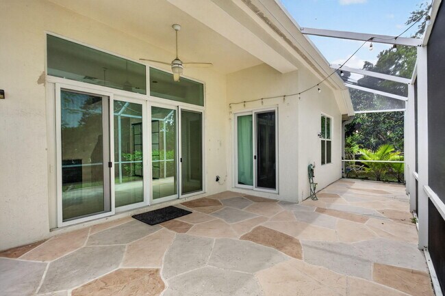 Building Photo - 7087 NW 78th Pl