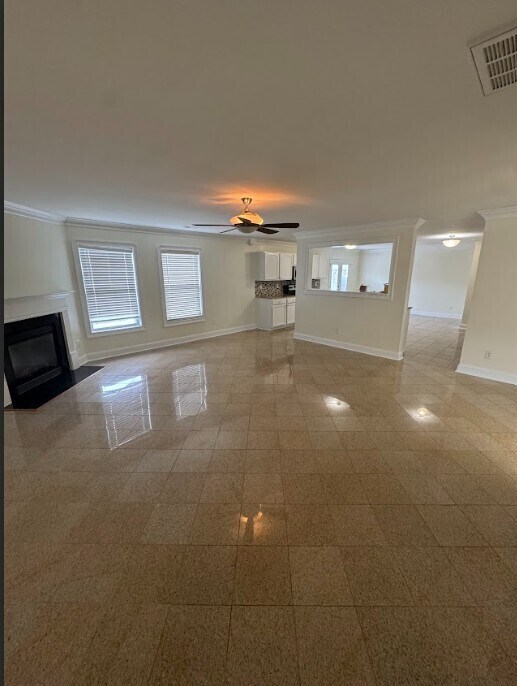 Building Photo - MOVE IN SPECIAL! $200 OFF FIRST MONTHS REN...