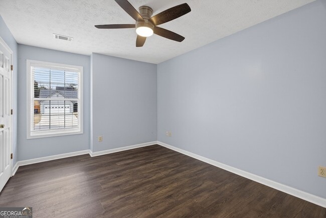 Building Photo - 5205 Maltdie Ct NE