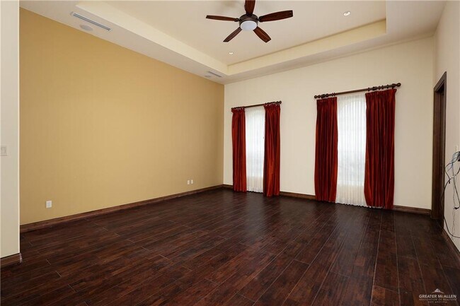 Building Photo - 2304 Antigua Dr