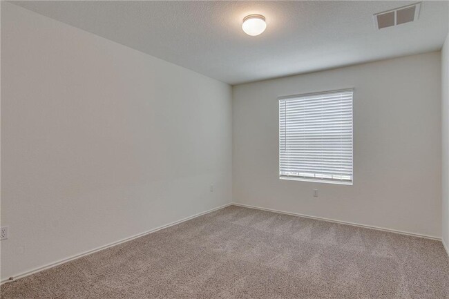 Building Photo - 6721 Hartlage St