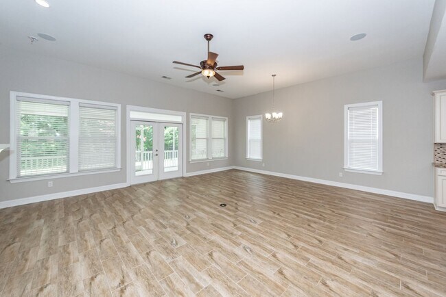 Building Photo - 2 Bedroom, 2 Bathroom Home in Cresswind 55+ - Summerville