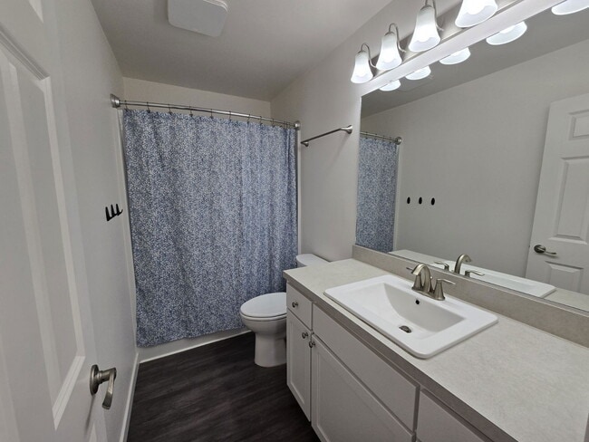 Building Photo - 3572 Carnes Rd