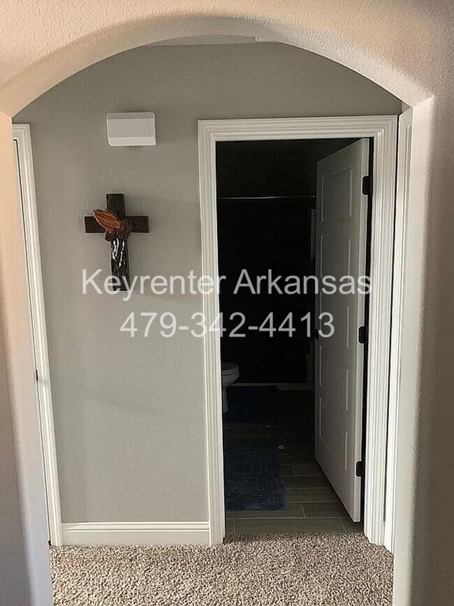 Building Photo - 530 Arkansas Black