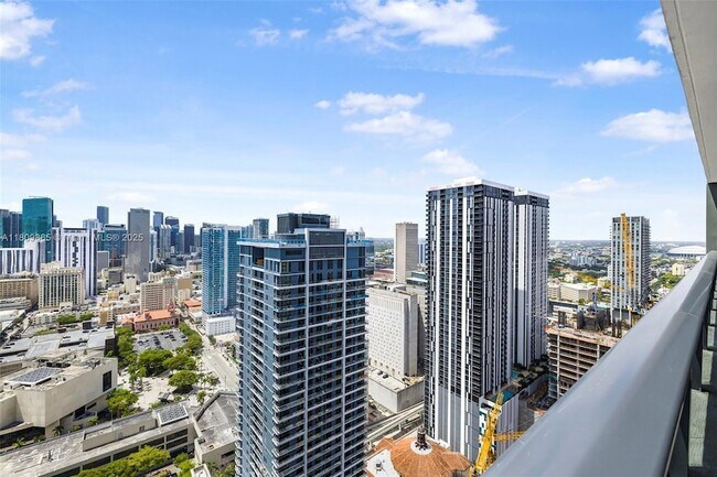 Building Photo - 159 NE 6th St