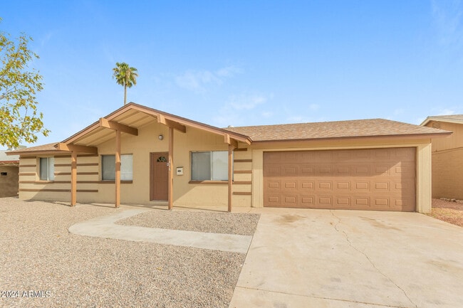 Primary Photo - 7416 W Glenrosa Ave