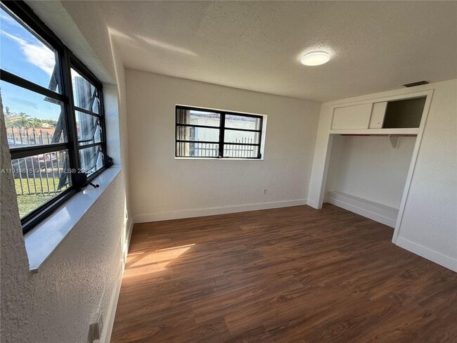 Building Photo - 1430 NW 176th Terrace