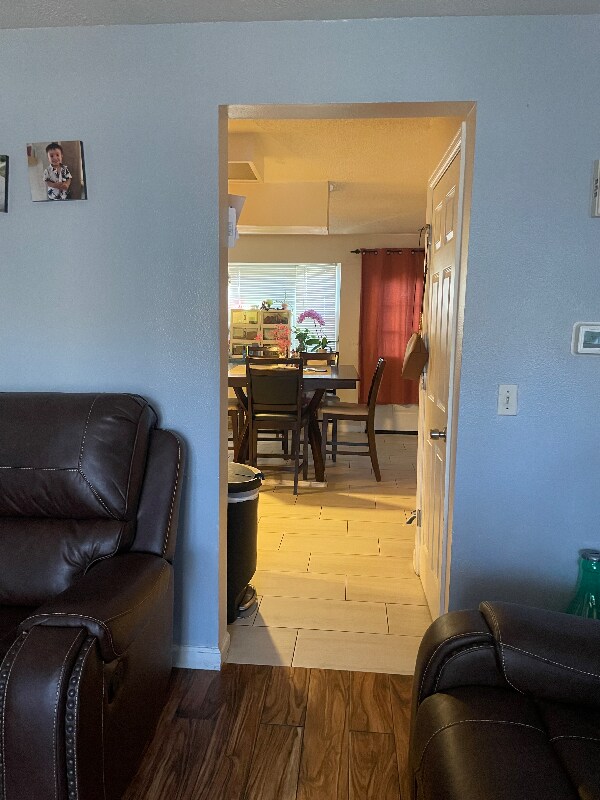 Building Photo - 8128 Washington St