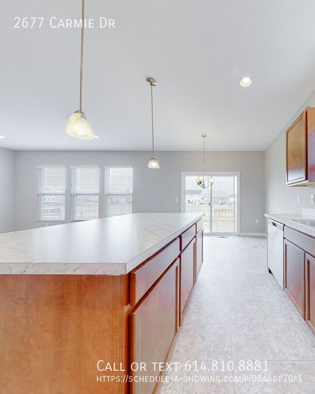 Building Photo - 2677 Carmie Dr