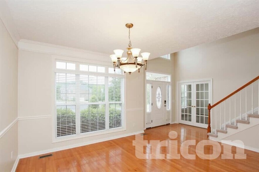 Building Photo - 101 Crooked Creek Ct