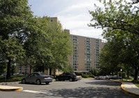 Building Photo - Marina Towers