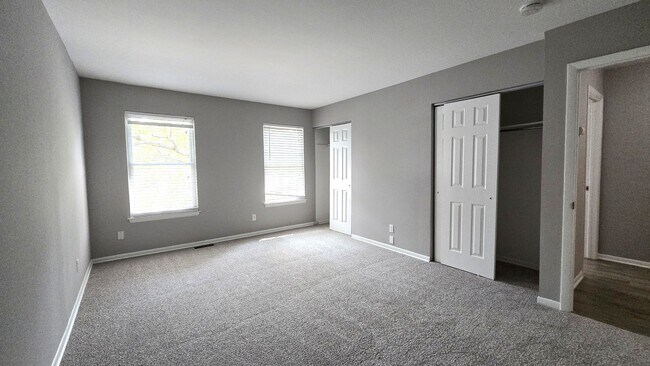 Building Photo - 103 Chaucer Rd