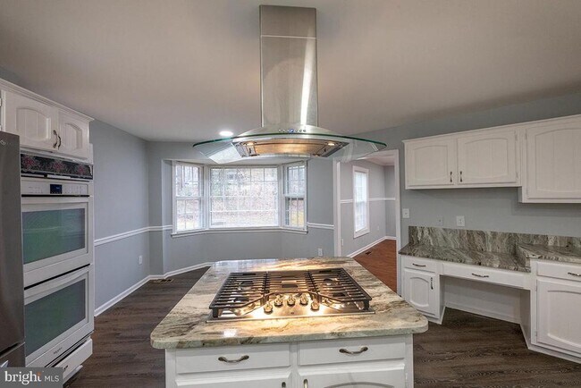 Building Photo - 5035 Timberwood Trail