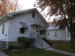 Building Photo - 1369 Chicago St
