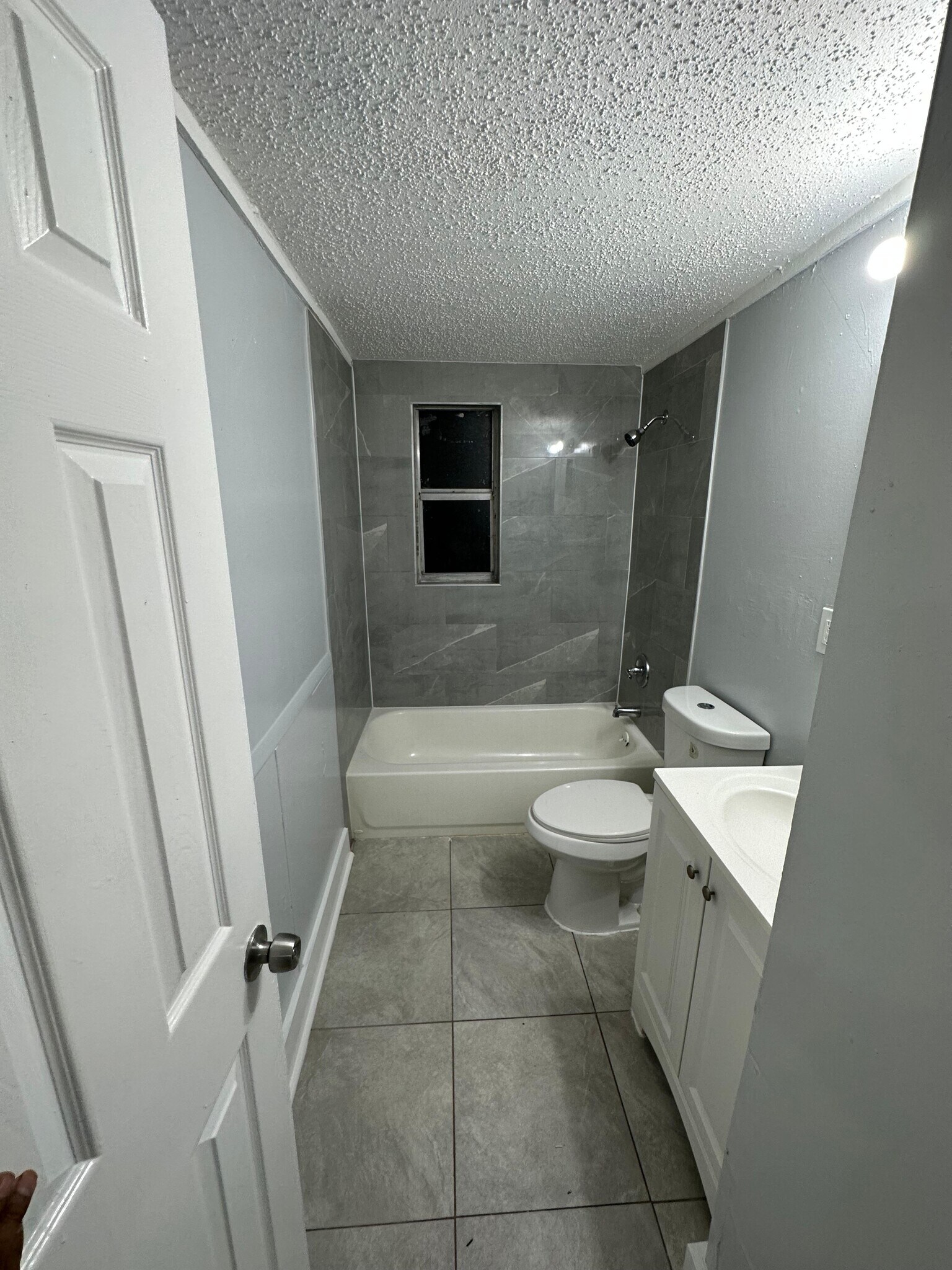 Building Photo - 1981 Hardee St