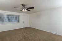 Building Photo - Glen Isle Apartments