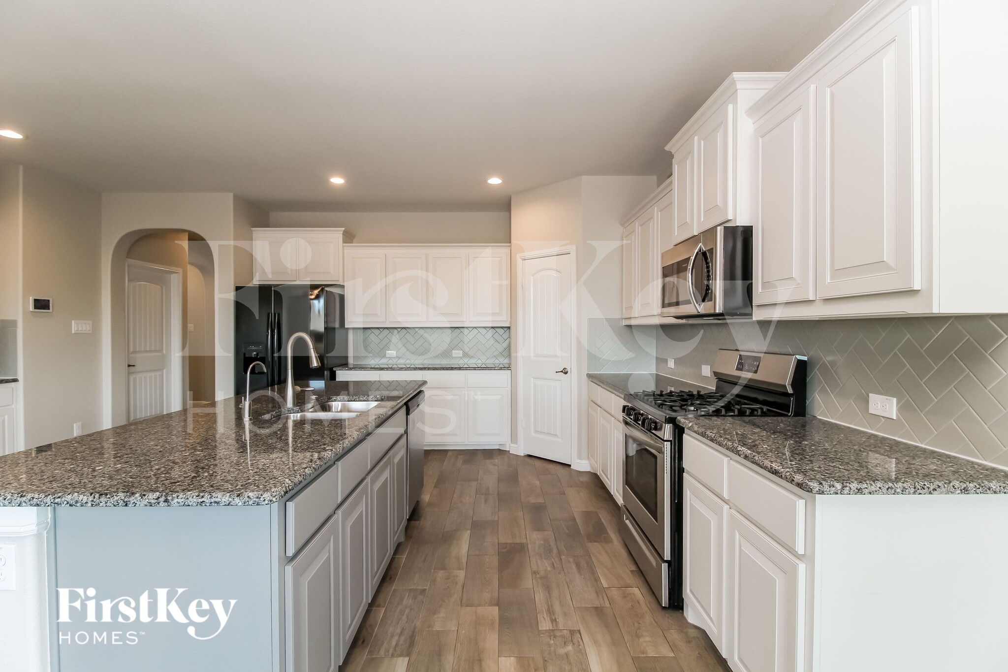 Building Photo - 401 Goldfinch Rd