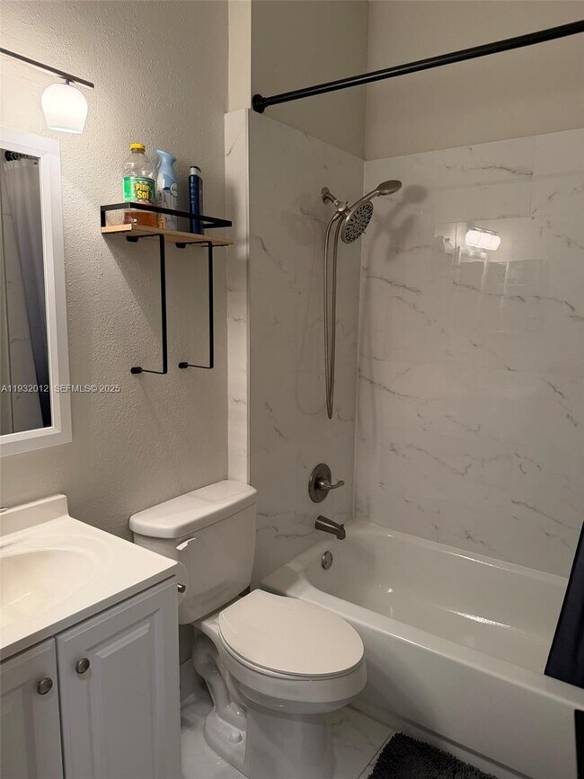 Building Photo - 2301 NW 96th Terrace