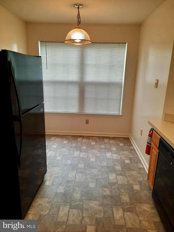 Building Photo - 117 Cardinal Ln