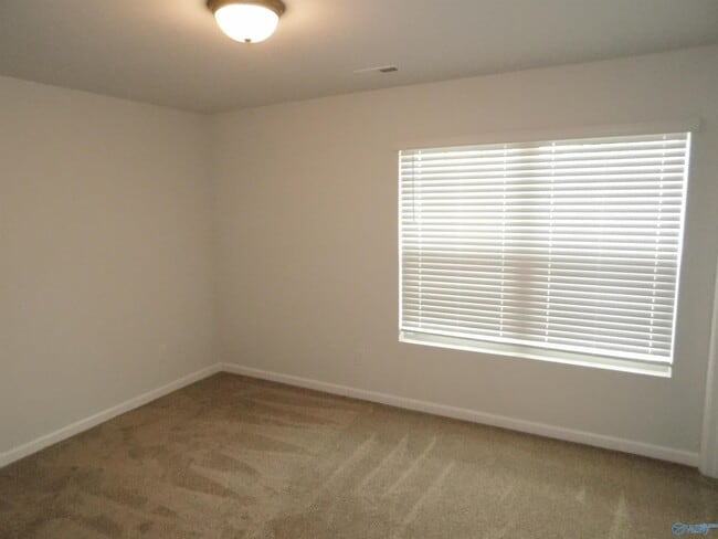 Building Photo - 136 Winstead Cir