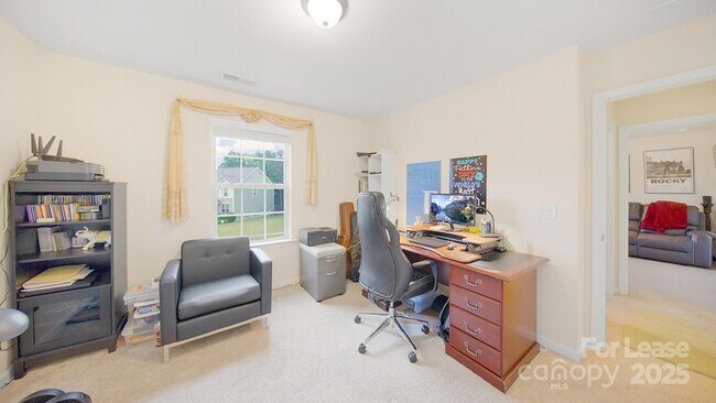Building Photo - 428 Moses Dr