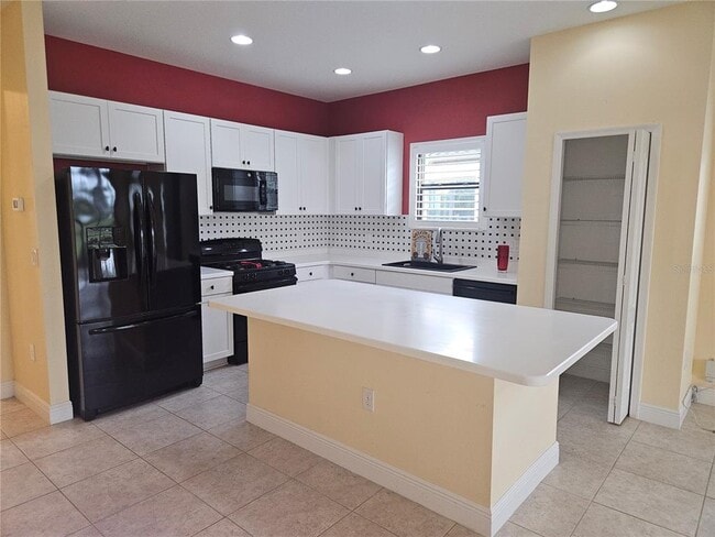 Building Photo - 217 Alento Ct