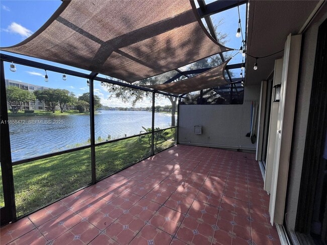 Building Photo - 11246 NW 14th Ct