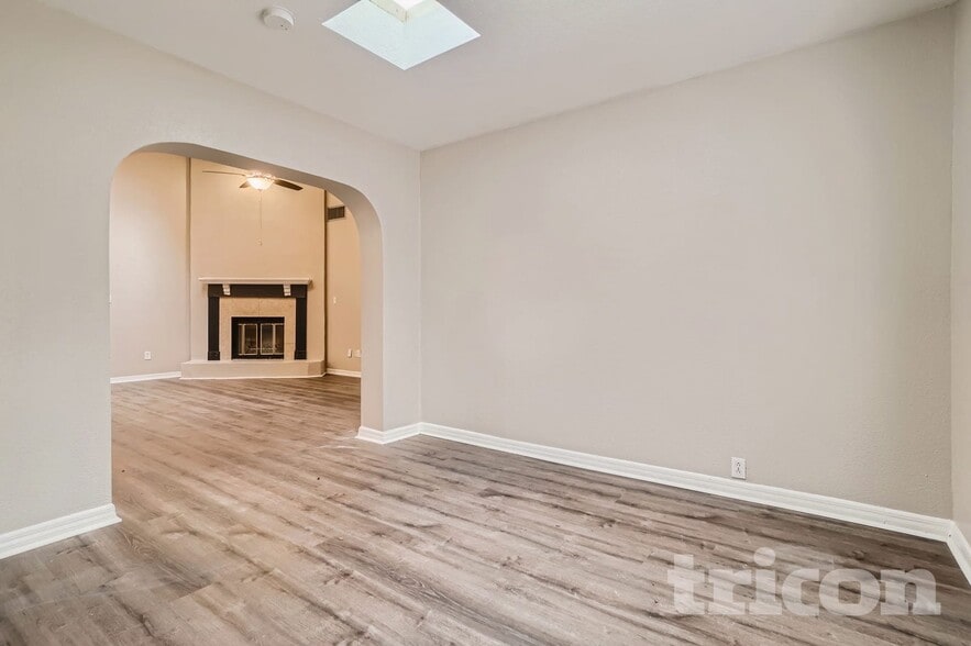 Building Photo - 312 Bahia Cir