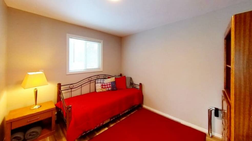 Building Photo - 6140 W Robin Hood Ln