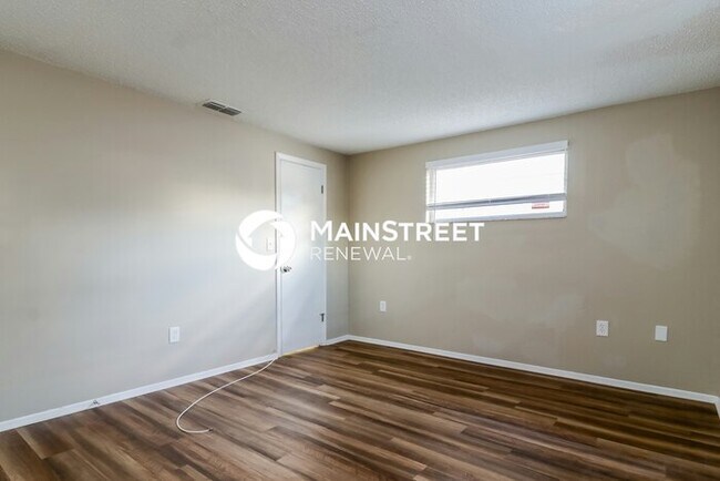 Building Photo - 3 Bedroom Pet-Friendly Home in Port Richey, FL with Main Street Renewal