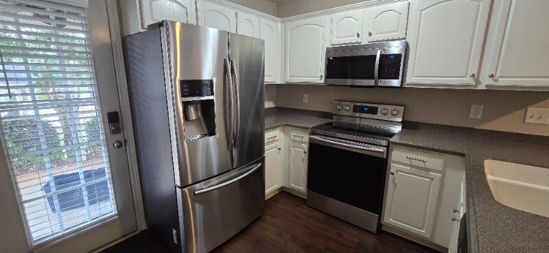 Building Photo - 547 Fawnborough Ct